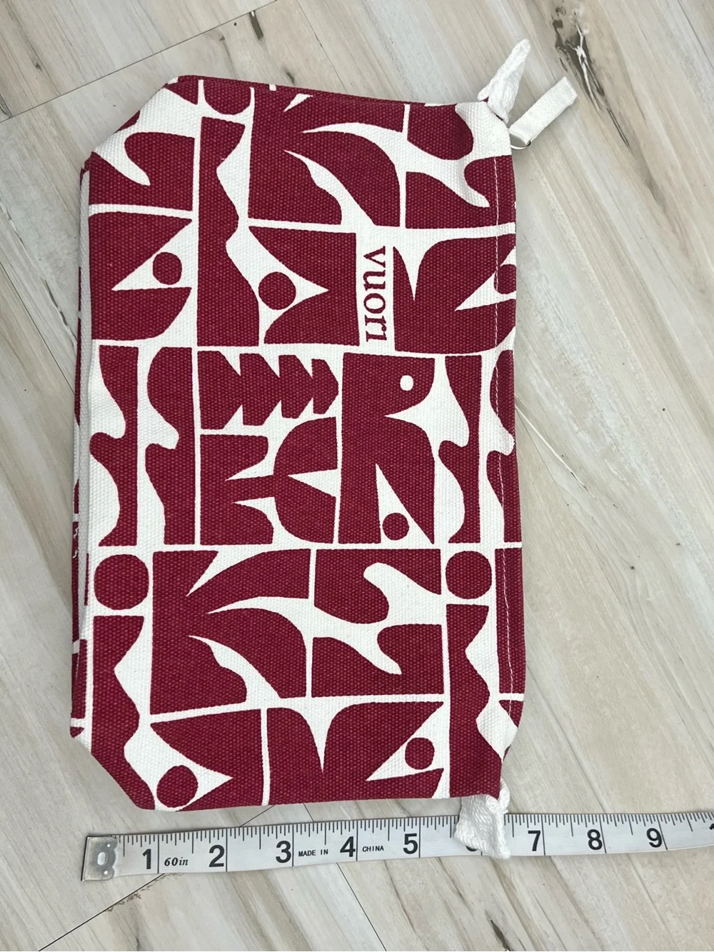 Vuori NWOT Red White Geometric Canvas Cosmetic Pouch